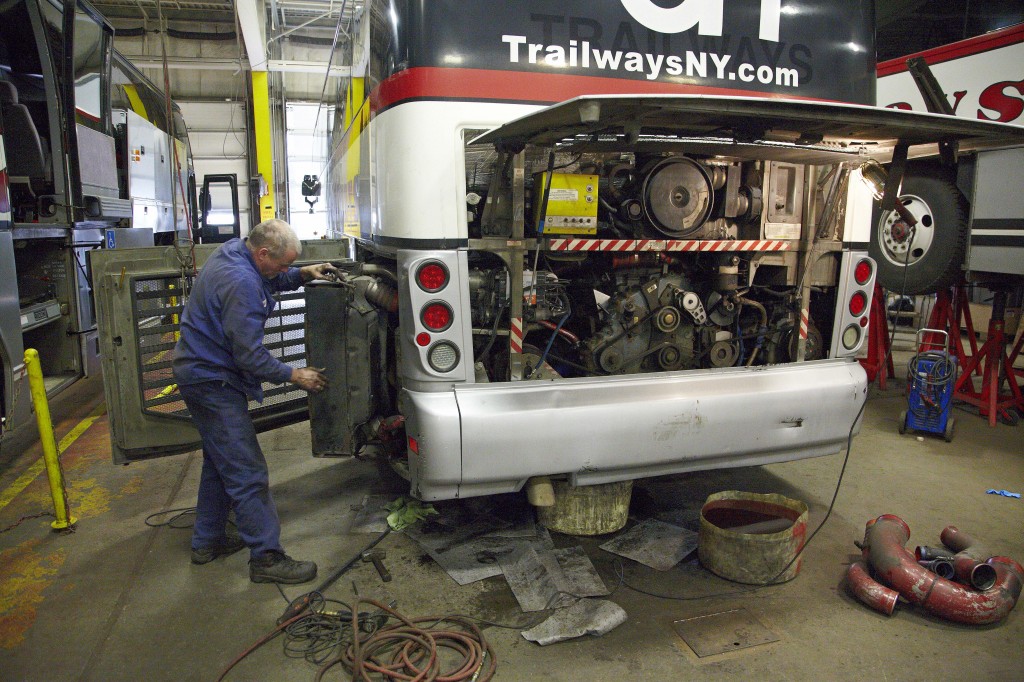 trailways bus
